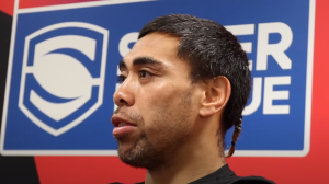 Ken Sio Salford Red Devils. Screenshot from youtube video https://www.youtube.com/watch?v=W1G8Z6cSyJY