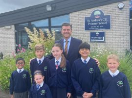 Worsley primary school given 'Oustanding' rating for pupil development