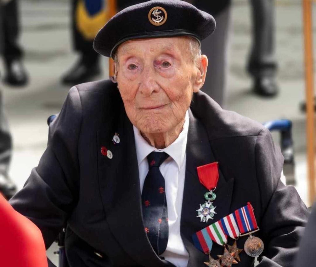 Joe Thomas Salford WWII veteran - Image from Royal Naval association