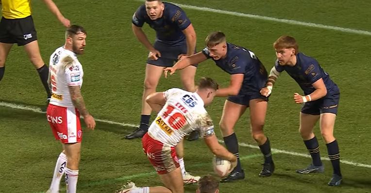 St Helens vs Salford Red Devils - https://www.youtube.com/watch?v=Kzyg6Qixs-s