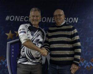 Club legend Bob Fleet presenting Adam Hills with a Swinton Lions Home Jersey - Pete Green 