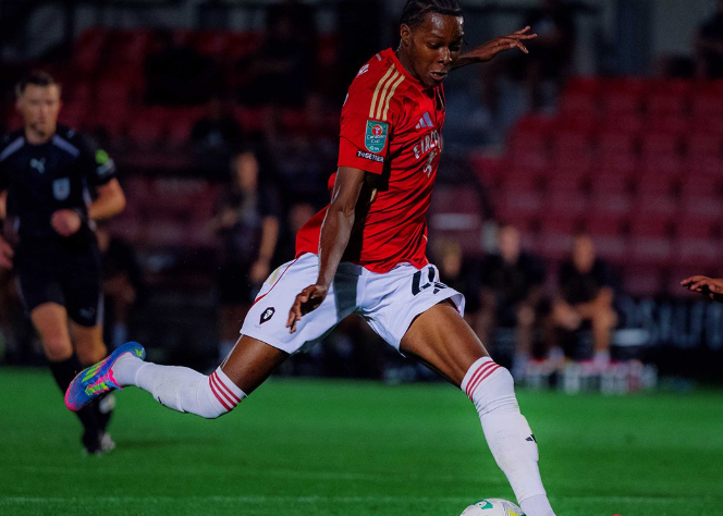 Salford City vs Accrington Stanley