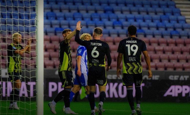 Vertu Trophy - Salford City