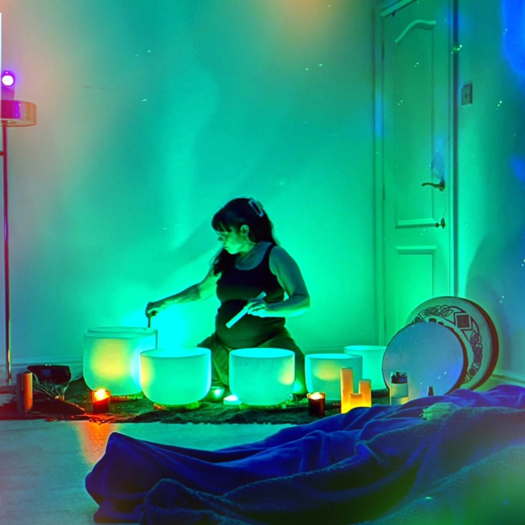 Credits - Laura Richardson