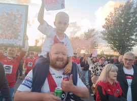 Salford fans protesting ownership