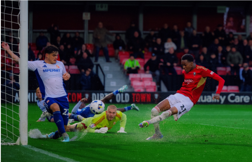 Salfords late winner vs Swindon